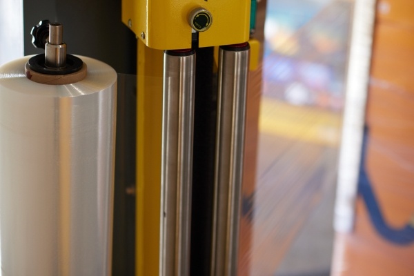 Plastic stretch film