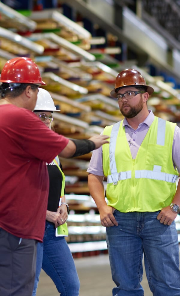 ufp-packaging-employees-3 ufp-packaging-employees-3