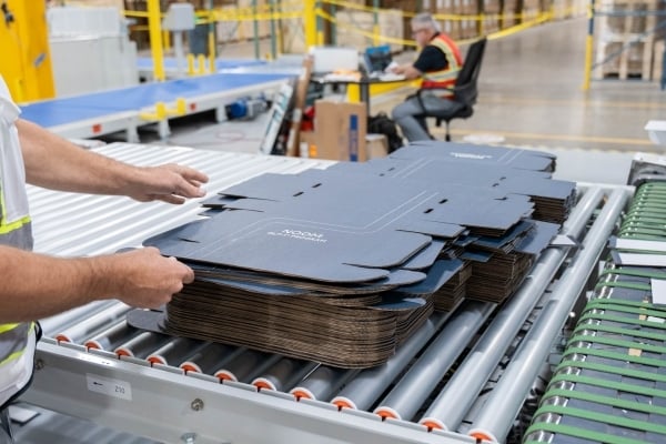 Custom corrugated die-cut boxes