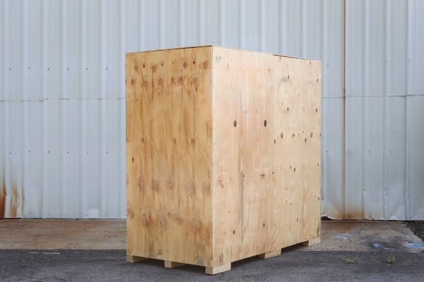 International shipping crates