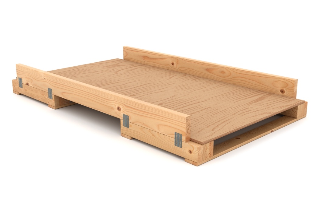Custom pallet with nail plates